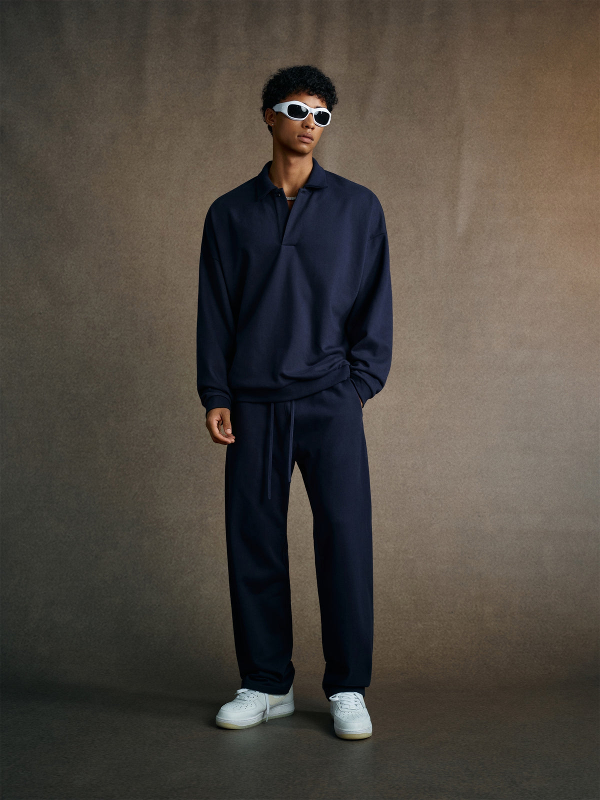 Men’s Heavyweight Fleece Oversized Polo Sweatshirt (445G) view 8