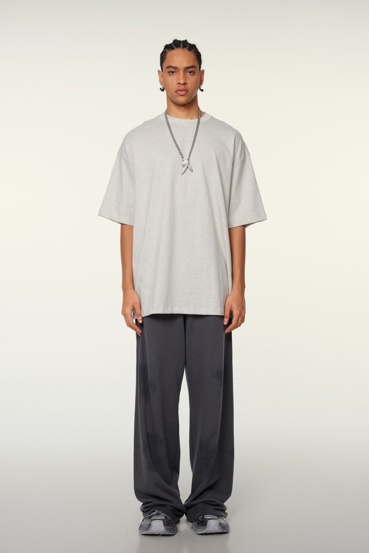 Men’s Heavyweight Oversized Cotton T-Shirt (345G) view 2