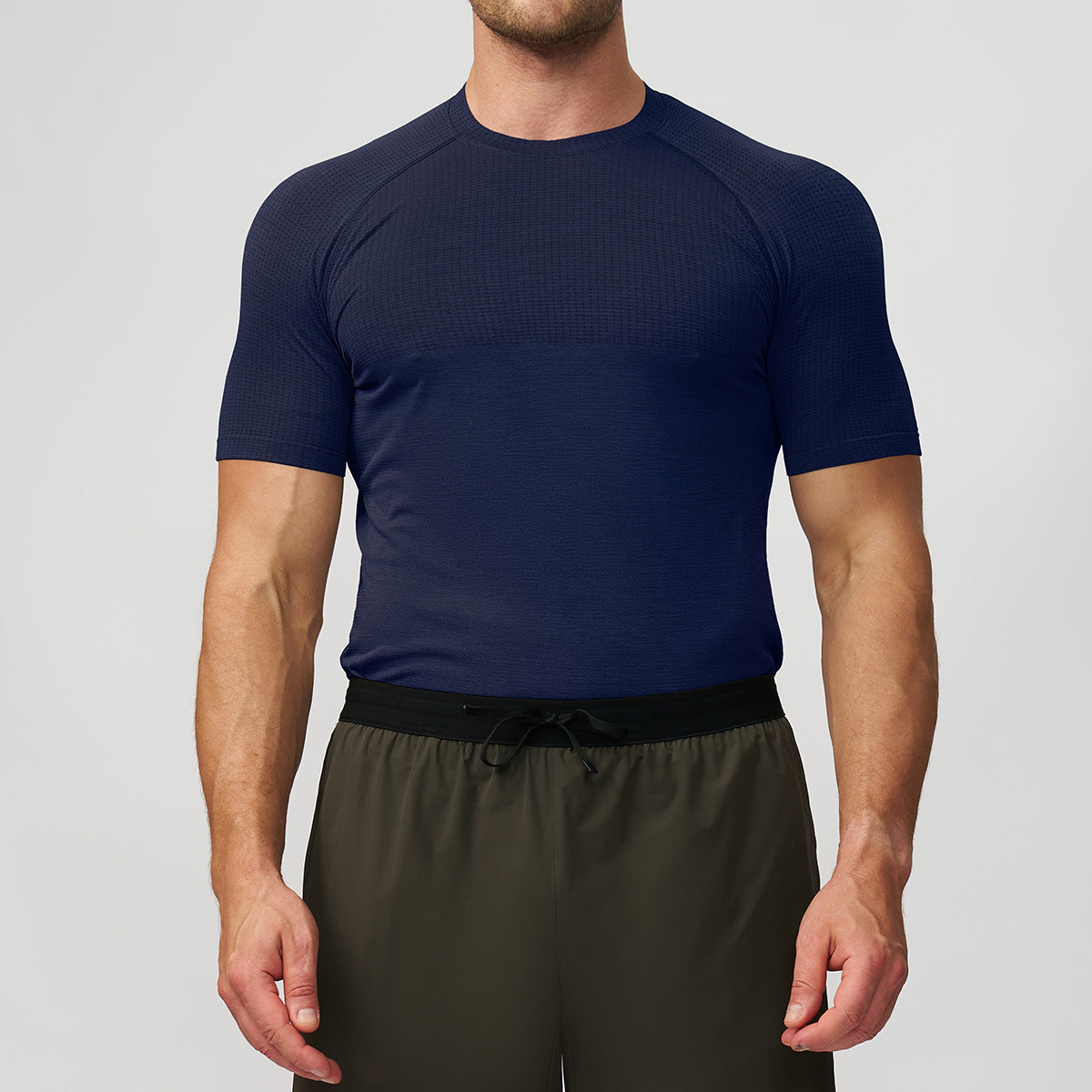 Men’s Seamless Quick-Dry Compression Training T-Shirt view 2