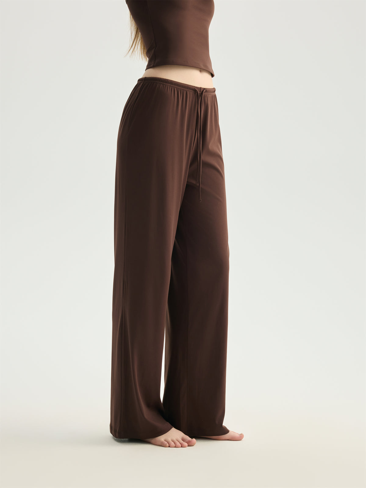 Relaxed Fit Wide-Leg Pants