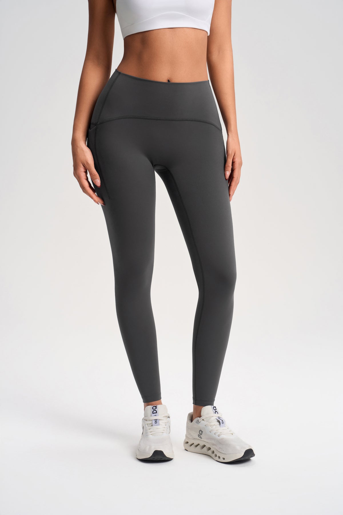Tight Cropped Pants