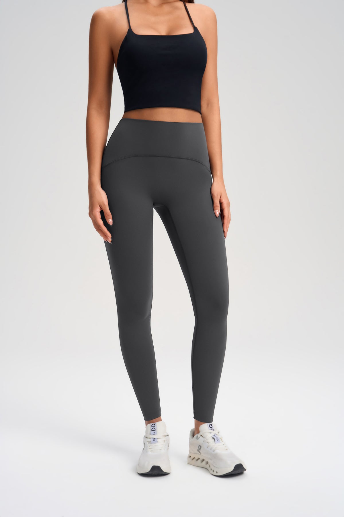 Tight Pants view 4