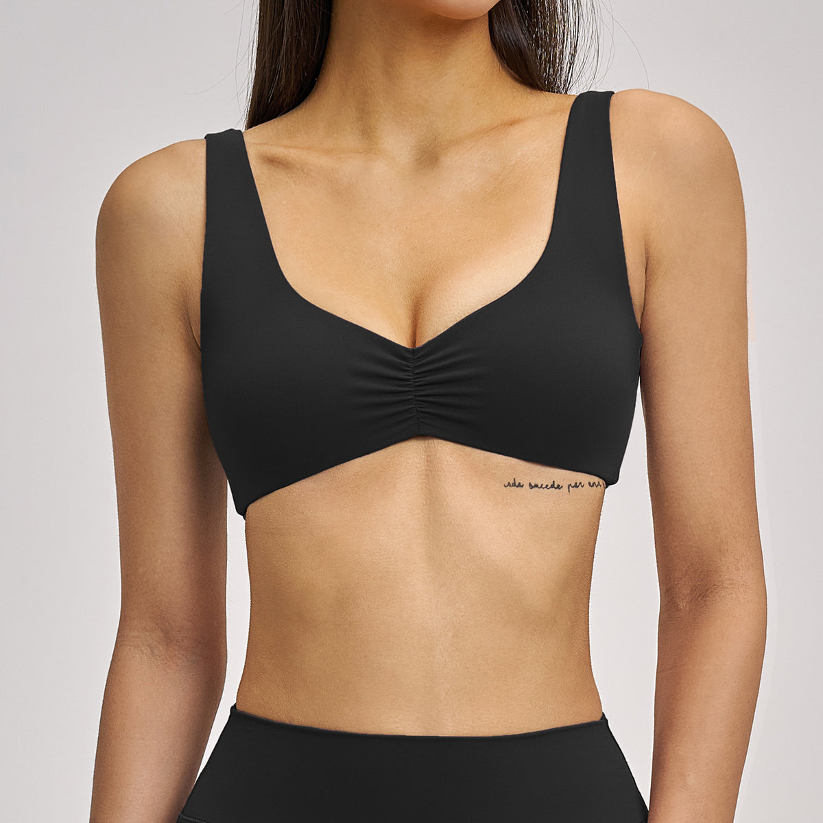 Women’s Ruched Front Medium-Support Sports Bra