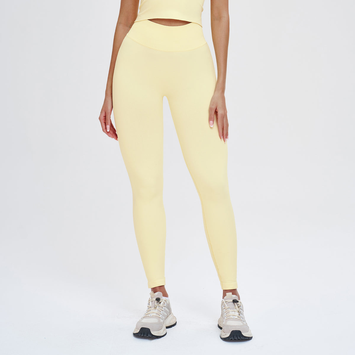 Women’s Seamless Peach-Lift High-Waisted Scrunch Yoga Leggings view 4