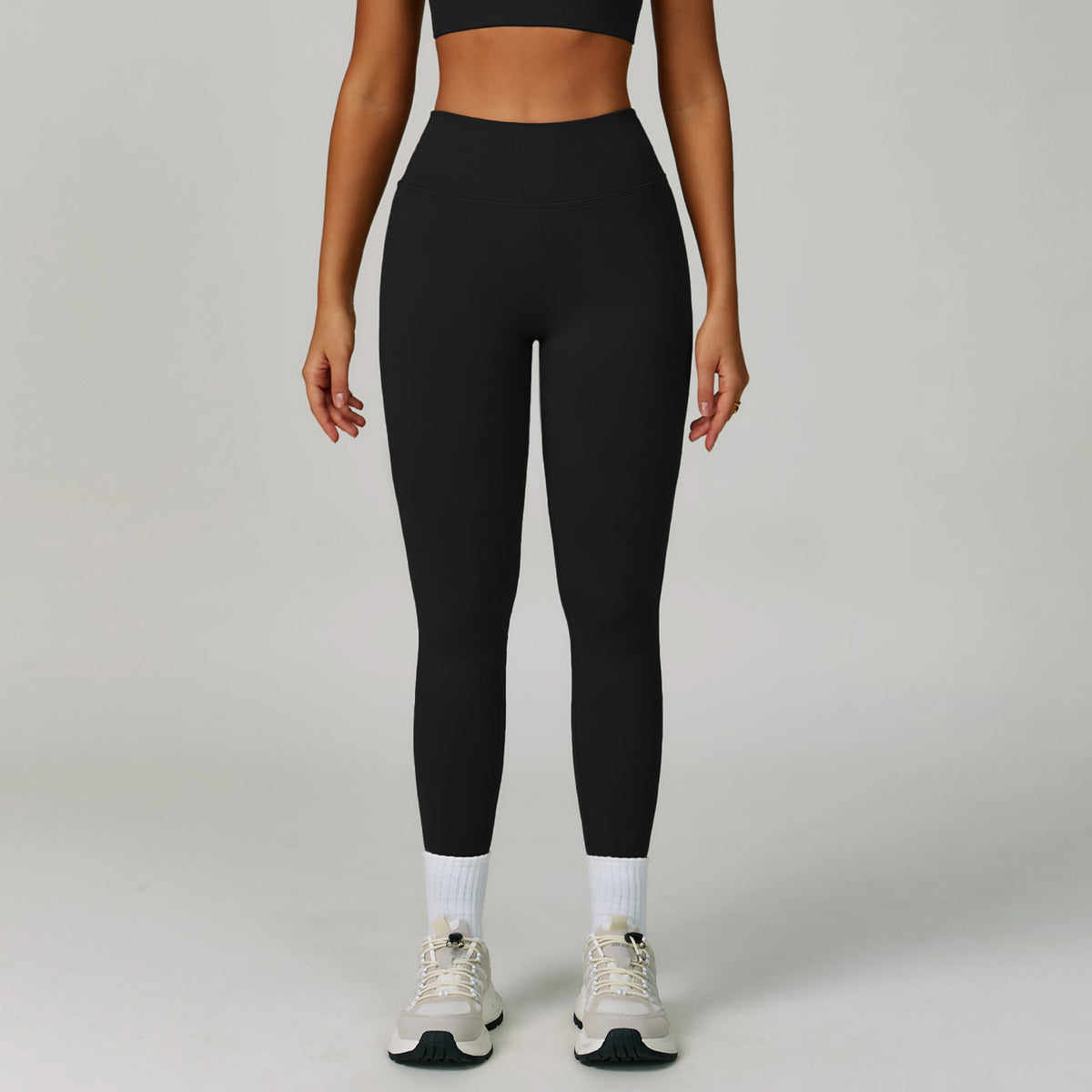 Women’s Seamless V-Waist Peach-Lift Scrunch Yoga Leggings view 2