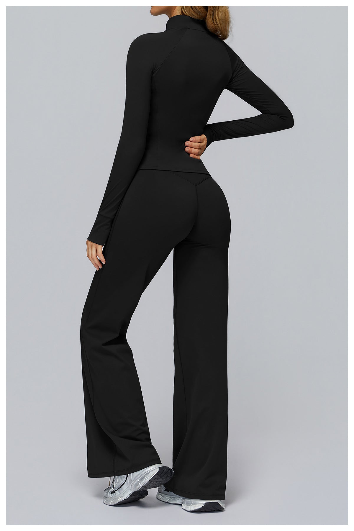 Women’s Slim-Fit Full Zip Sports Jacket